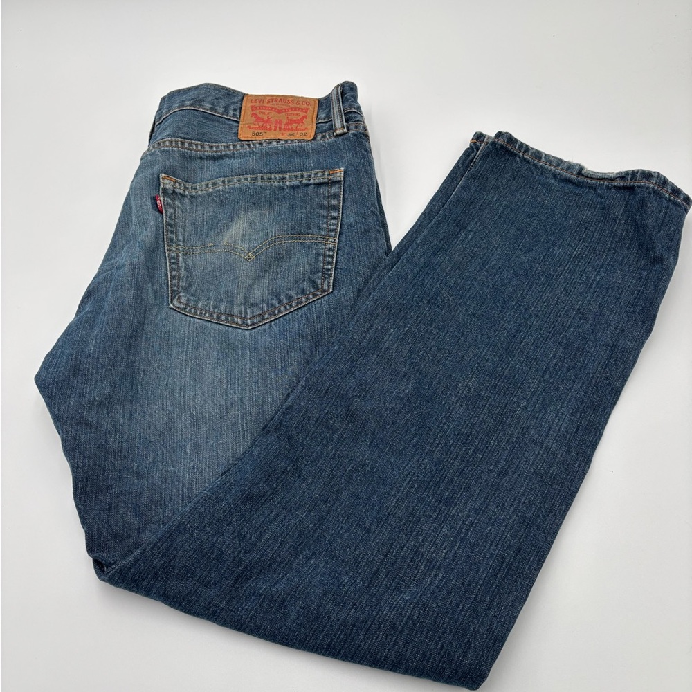 Levi's 505 Classic‎ Fit Straight Leg Jeans Men's W36 L32Medium Wash Denim